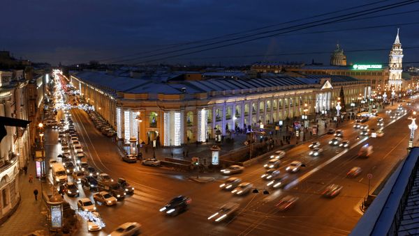 View of the Apraksin Dvor and Nevsky Prospect in St. Petersburg. View of the Apraksin Dvor and Nevsky Prospect in St. Petersburg. - Sputnik International