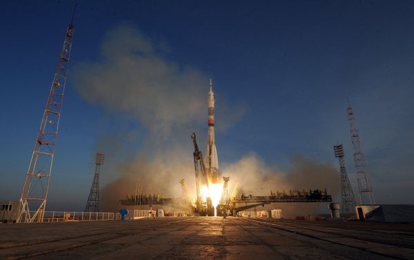 A Soyuz-FG launch vehicle with the Soyuz TMA-19M manned spacecraft lifts off from the Baikonur Space Center A Soyuz-FG launch vehicle with the Soyuz TMA-19M manned spacecraft lifts off from the Baikonur Space Center - Sputnik International