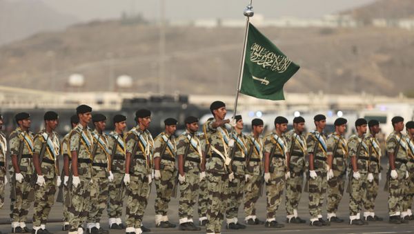 Saudi security forces take part in a military parade in preparation for the annual Hajj pilgrimage in Mecca, Saudi Arabia, Thursday, Sept. 17, 2015 - Sputnik International
