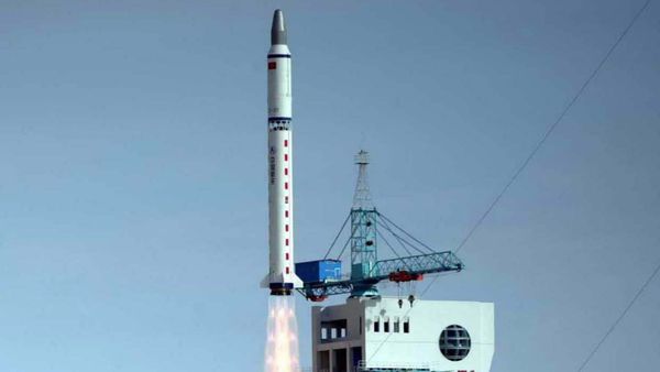 China's Long March 2-D carrier rocket carrying a Chinese-made satellite takes off from the Jiuquan Satellite Launch Center in northwest China's Gansu Province Monday, Nov. 3, 2003 China's Long March 2-D carrier rocket carrying a Chinese-made satellite takes off from the Jiuquan Satellite Launch Center in northwest China's Gansu Province Monday, Nov. 3, 2003 - Sputnik International