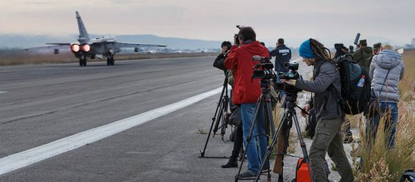 Russian and foreign media representatives at the Hmeymim airbase (Syria) Russian and foreign media representatives at the Hmeymim airbase (Syria) - Sputnik International
