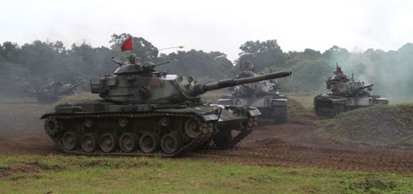 Taiwanese soldiers operate the US-made M60-A3 tanks during a military exercise in Hualien, Taiwan (File) Taiwanese soldiers operate the US-made M60-A3 tanks during a military exercise in Hualien, Taiwan (File) - Sputnik International