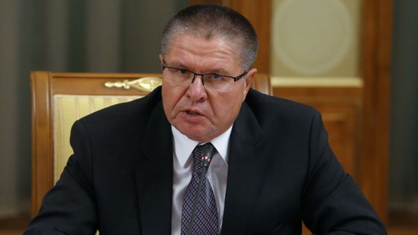 Aleksei Ulyukaev, Minister of Economic Development, attending the Cabinet meeting at the Government House, November 26, 2015 - Sputnik International