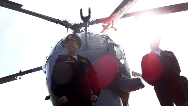 Russian Naval Power: Missile Cruiser Moskva Guards Syrian Shores - Sputnik International