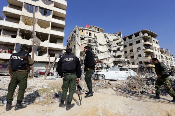 A general view shows Syrian police standing guard at the site of a reported Israeli air raid that killed a senior figure in the Lebanese Shiite militant group Hezbollah, Samir Kantar, in Jaramana, southeast of the Syrian capital Damascus A general view shows Syrian police standing guard at the site of a reported Israeli air raid that killed a senior figure in the Lebanese Shiite militant group Hezbollah, Samir Kantar, in Jaramana, southeast of the Syrian capital Damascus - Sputnik International