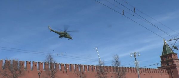 Mi35MS takes off from the Kremlin SITE Mi35MS takes off from the Kremlin SITE - Sputnik International