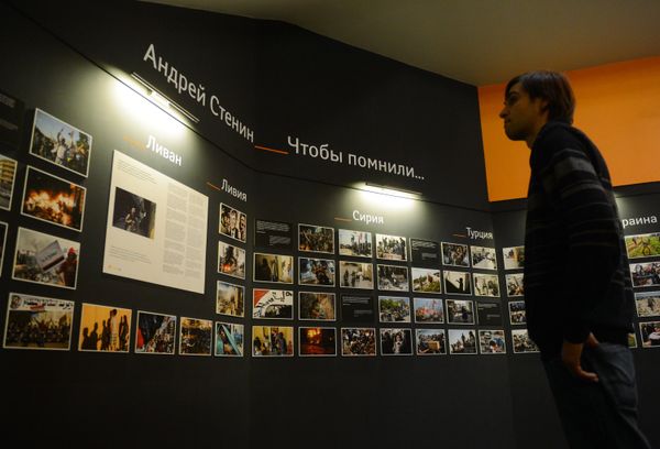 Photographic exhibition of MIA Rossiya Segodnya news agency photo correspondent Andrei Stenin killed in Ukraine on professional duty. - Sputnik International