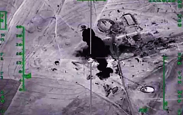 Destruction of oil production and processing facilities in Syria - Sputnik International