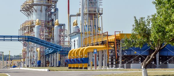 A picture shows a compressor station of Ukraine's Naftogaz national oil and gas company near the northeastern Ukrainian city of Kharkiv on August 5, 2014. A picture shows a compressor station of Ukraine's Naftogaz national oil and gas company near the northeastern Ukrainian city of Kharkiv on August 5, 2014. - Sputnik International