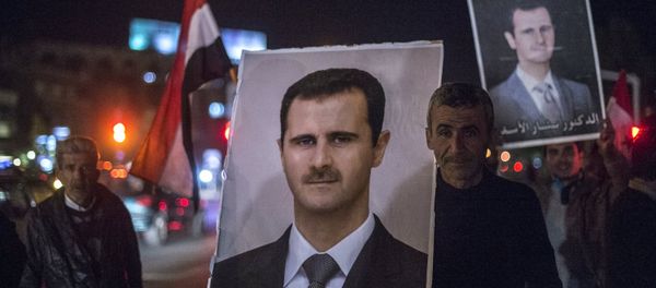 Damascenes greet personnel of the Syrian Arab Army that liberated the Kuwayres air base in the Aleppo Province Damascenes greet personnel of the Syrian Arab Army that liberated the Kuwayres air base in the Aleppo Province - Sputnik International