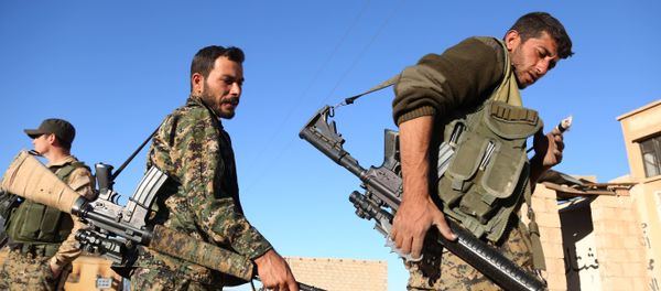 Fighters from the Syrian Democratic Forces (SDF) coalition - Sputnik International