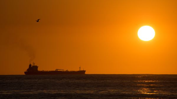 Tanker - Sputnik International