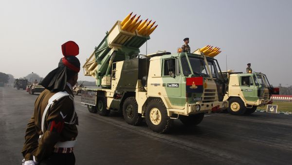 India's Pinaka 214 mm Multi Barrel Rocket Launcher System is displayed during army day parade, in New Delhi, India, Sunday, Jan. 13, 2013 India's Pinaka 214 mm Multi Barrel Rocket Launcher System is displayed during army day parade, in New Delhi, India, Sunday, Jan. 13, 2013 - Sputnik International