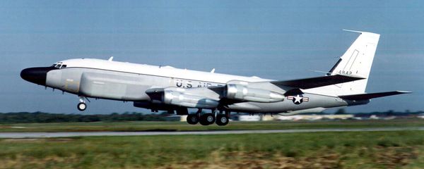 US Air Force RC-135 surveillance plane US Air Force RC-135 surveillance plane - Sputnik International