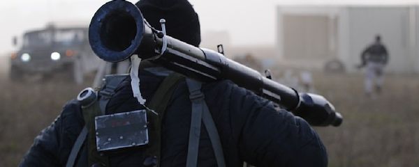 Alleged US mercenaries were seen in a night club in the city of Mariupol under Kiev's control, a Donetsk People's Republic military official said - Sputnik International