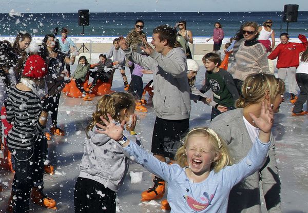 Winter Delight: Ice Skating Rinks Across the World - Sputnik International