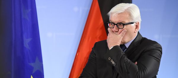 German Foreign Minister Frank-Walter Steinmeier addresses a news conference after talks with his Belarus counterpart in Berlin on November 18, 2015 - Sputnik International