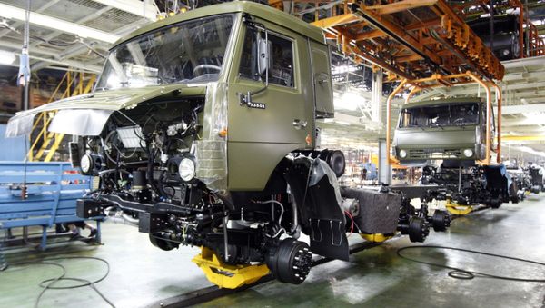 Main assembly shop at KAMAZ plant - Sputnik International