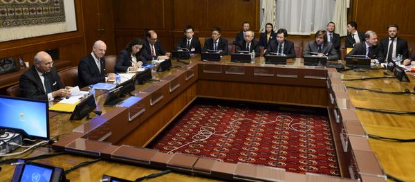 General view at the opening of a meeting between the United Nations Syria envoy Staffan de Mistura (2nd L) and ambassadors from the five permanent members of the UN Security Council on January 13, 2016 at the United Nations Office in Geneva General view at the opening of a meeting between the United Nations Syria envoy Staffan de Mistura (2nd L) and ambassadors from the five permanent members of the UN Security Council on January 13, 2016 at the United Nations Office in Geneva - Sputnik International