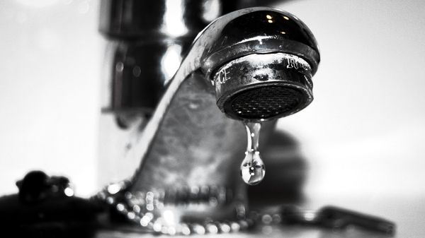 Officials with the US Environmental Protection Agency (EPA) knew about poisonous lead in the tap water in Flint, Michigan, as early as April, and did nothing about it. - Sputnik International