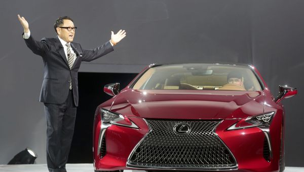 Презентация автомобиля Lexus LC 500 на автосалоне в Детройте - Sputnik International