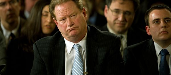 Liberal radio talk show host Ed Shultz listens with other reporters as US President Barack Obama conducts his second prime time press conference since coming into office in the East Room of the White House on March 24, 2009 in Washington. - Sputnik International