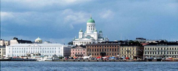 A view from the sea to the harbour and market place of Helsinki A view from the sea to the harbour and market place of Helsinki - Sputnik International