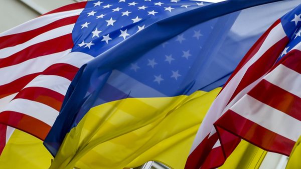 State flags of the United States of America and Ukraine State flags of the United States of America and Ukraine - Sputnik International