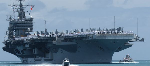 The USS John C. Stennis arrives in Pear Harbor, Hawaii, Tuesday, June29, 2004 - Sputnik International