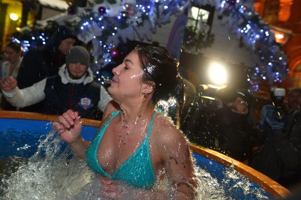 Russian Spirit: Epiphany Bathing Across the Country Russian Spirit: Epiphany Bathing Across the Country - Sputnik International