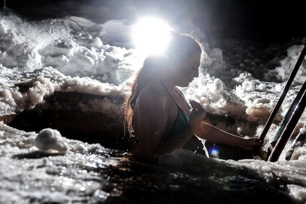 Russian Spirit: Epiphany Bathing Across the Country Russian Spirit: Epiphany Bathing Across the Country - Sputnik International