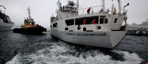 The Admiral Vladimirsky research vessel moors in Vladivostok The Admiral Vladimirsky research vessel moors in Vladivostok - Sputnik International
