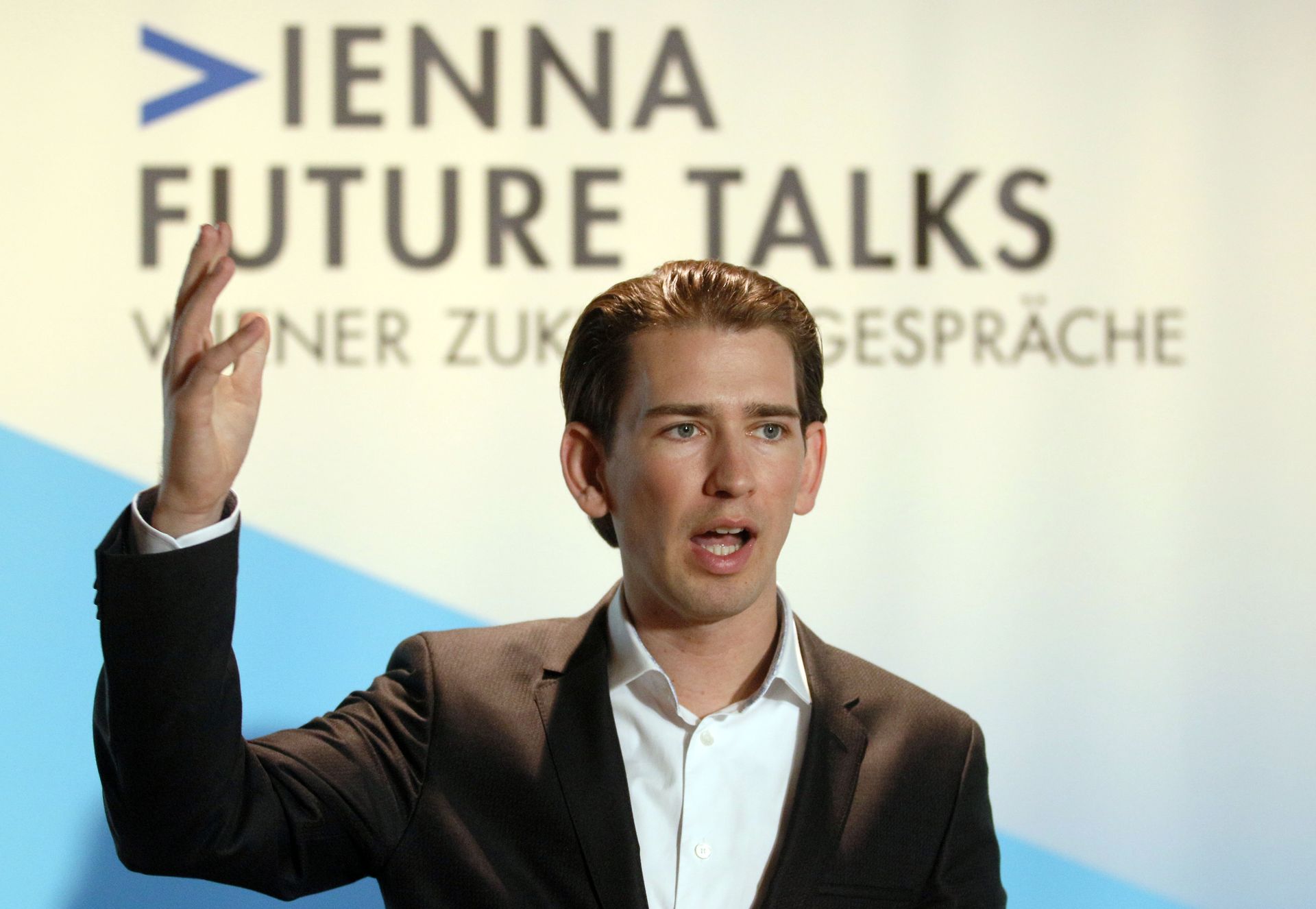 Austrian Foreign Minister Sebastian Kurz speaks to the media at a news conference during the Vienna Integration Conference in Vienna, Austria, Monday, Nov. 9, 2015. - Sputnik International, 1920, 09.10.2021