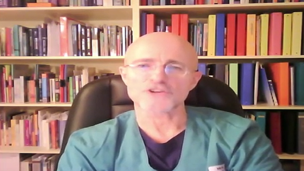 Skype conversation between Valery Spiridonov and Sergio Canavero - Sputnik International