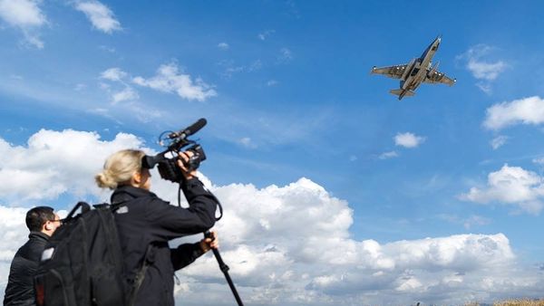 Foreign journalists at the Hmeymim airbase in Syria - Sputnik International