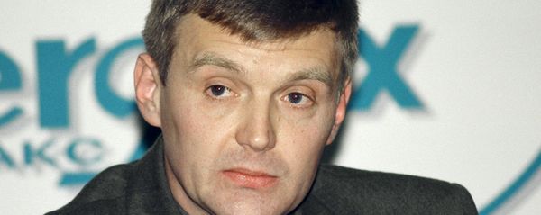 Alexander Litvinenko, then an officer of Russia's state security service FSB, attends a news conference in Moscow in this November 17, 1998 file picture Alexander Litvinenko, then an officer of Russia's state security service FSB, attends a news conference in Moscow in this November 17, 1998 file picture - Sputnik International