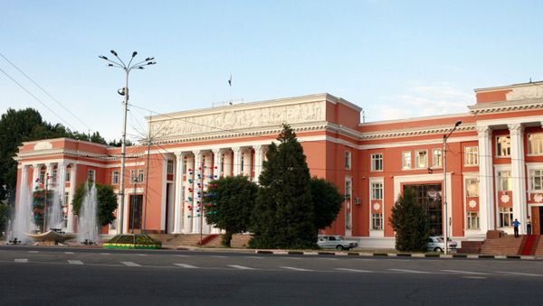 Tajik parliament building in Dushanbe. - Sputnik International