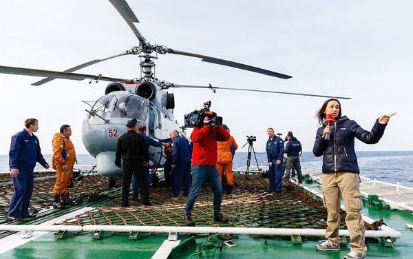 Russian Destroyer Vice-Admiral Kulakov Welcomes Foreign Journalists Russian Destroyer Vice-Admiral Kulakov Welcomes Foreign Journalists - Sputnik International