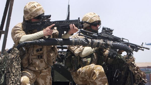 A file photo showing British soldiers - Sputnik International