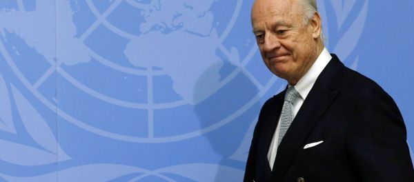 U.N. mediator for Syria Staffan de Mistura arrives for a news conference at the United Nations in Geneva, Switzerland January 25, 2016 - Sputnik International