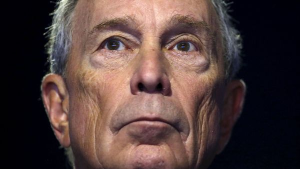 Former New York City Mayor Michael Bloomberg attends a meeting during the World Climate Change Conference 2015 at Le Bourget. - Sputnik International