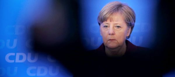 German chancellor Angela Merkel speaks during a press conference after a meeting with leading politicians at her CDU party in Mayence, central Germany, on January 9, 2016 German chancellor Angela Merkel speaks during a press conference after a meeting with leading politicians at her CDU party in Mayence, central Germany, on January 9, 2016 - Sputnik International