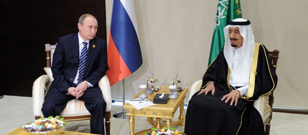 November 16, 2015.Vladimir Putin, left, President of the Russian Federation, with Salman bin Abdulaziz Al Saud, King of Saudi Arabia and Chairman of the Saudi Council of Ministers, during a meeting on the sidelines of the Group of 20 summit in Antalya, Turkey. November 16, 2015.Vladimir Putin, left, President of the Russian Federation, with Salman bin Abdulaziz Al Saud, King of Saudi Arabia and Chairman of the Saudi Council of Ministers, during a meeting on the sidelines of the Group of 20 summit in Antalya, Turkey. - Sputnik International