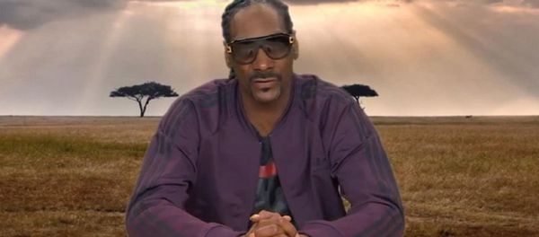 Thousands Petition Rapper Snoop Dogg to Take on ‘Planet Earth’ Thousands Petition Rapper Snoop Dogg to Take on ‘Planet Earth’ - Sputnik International