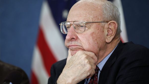 Former ambassador Thomas R. Pickering, listens during a news conference Former ambassador Thomas R. Pickering, listens during a news conference - Sputnik International