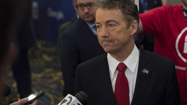 Republican Presidential candidate Senator Rand Paul speaks to the media after the Republican Presidential debate sponsored by Fox News at the Iowa Events Center in Des Moines, Iowa on January 28, 2016 Republican Presidential candidate Senator Rand Paul speaks to the media after the Republican Presidential debate sponsored by Fox News at the Iowa Events Center in Des Moines, Iowa on January 28, 2016 - Sputnik International