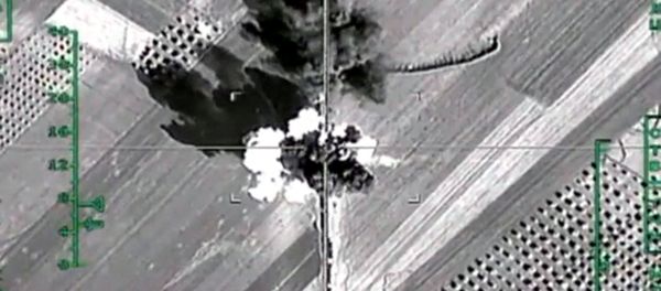 Russian warplanes destroy Daesh infrastructure in Syria - Sputnik International