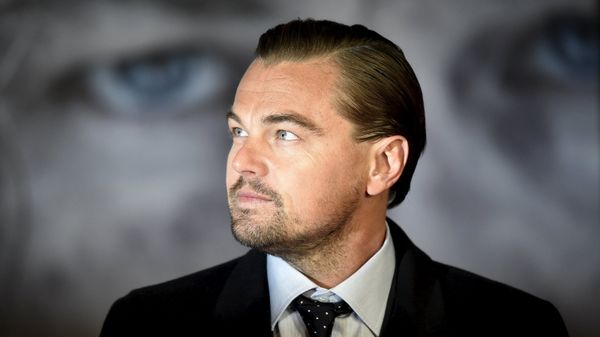 Actor Leonardo DiCaprio poses as he arrives for the British premiere of The Revenant, in London, Britain January 14, 2016 - Sputnik International
