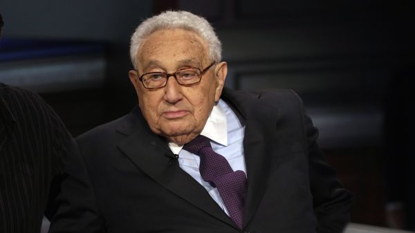 Former U.S. Secretary of State Henry Kissinger is interviewed by Neil Cavuto on his Cavuto Coast to Coast program, on the Fox Business Network, in New York, Friday, June 5, 2015 - Sputnik International