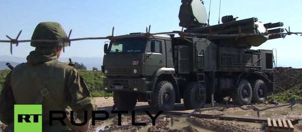 Russian Pantsir-S2 & S-400 Triumf anti-aircraft systems deployed at Hmeymim airbase. Russian Pantsir-S2 & S-400 Triumf anti-aircraft systems deployed at Hmeymim airbase. - Sputnik International